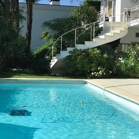 Villa Capinera *