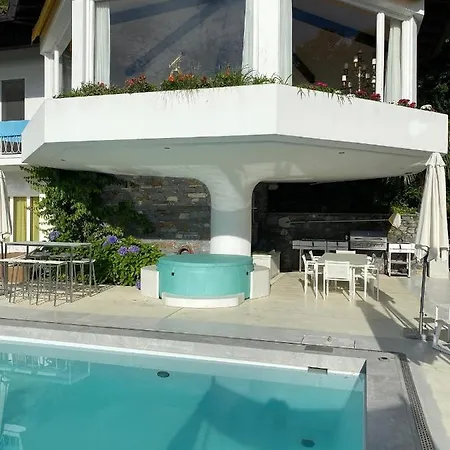 Villa Capinera *